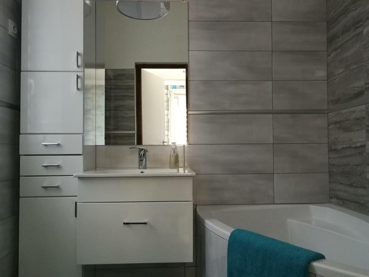 Class Apartment Сегед Экстерьер фото